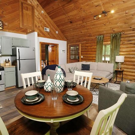 Grove Creek Cabin Gatlinburg Exterior photo