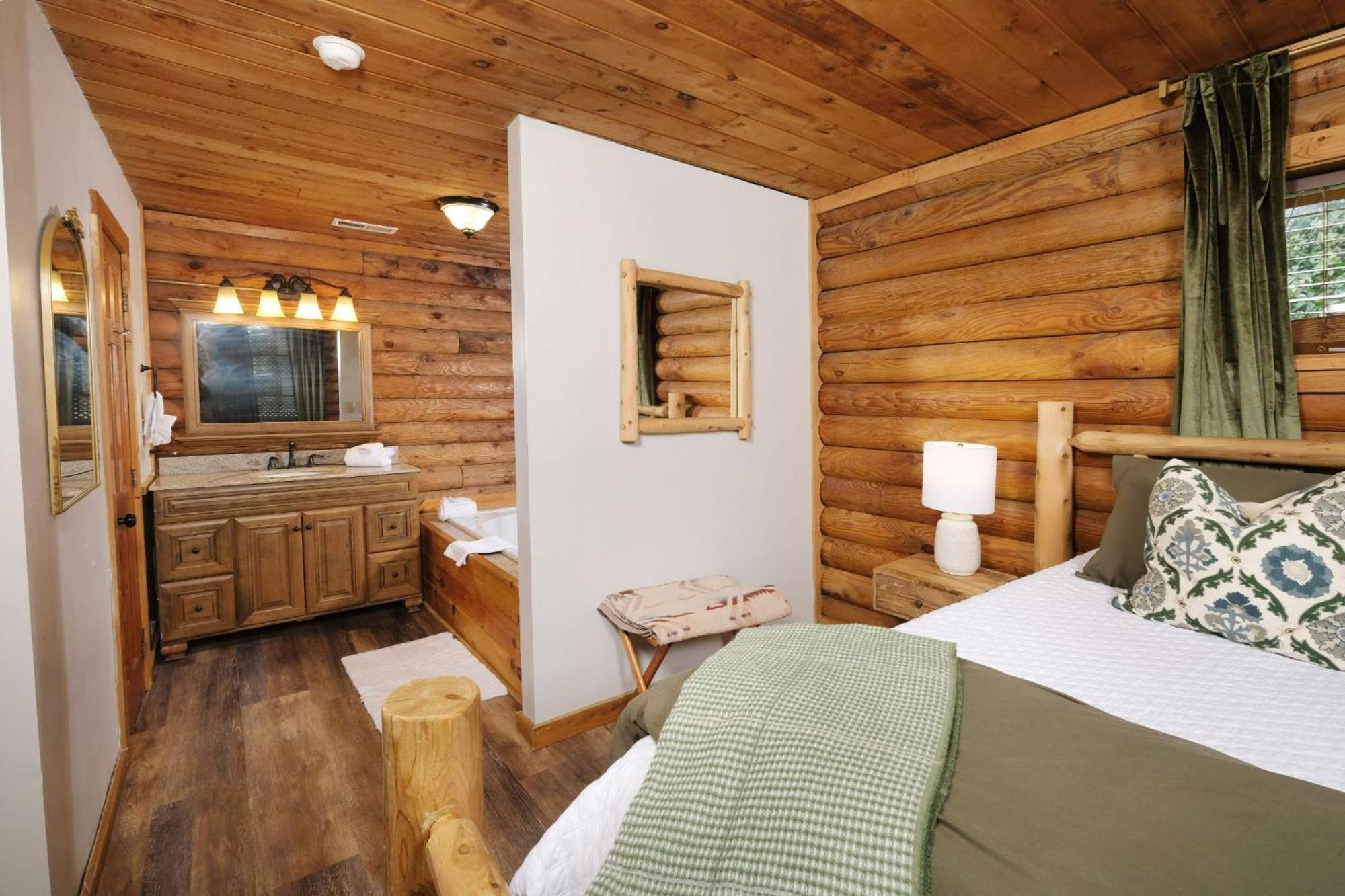 Grove Creek Cabin Gatlinburg Exterior photo